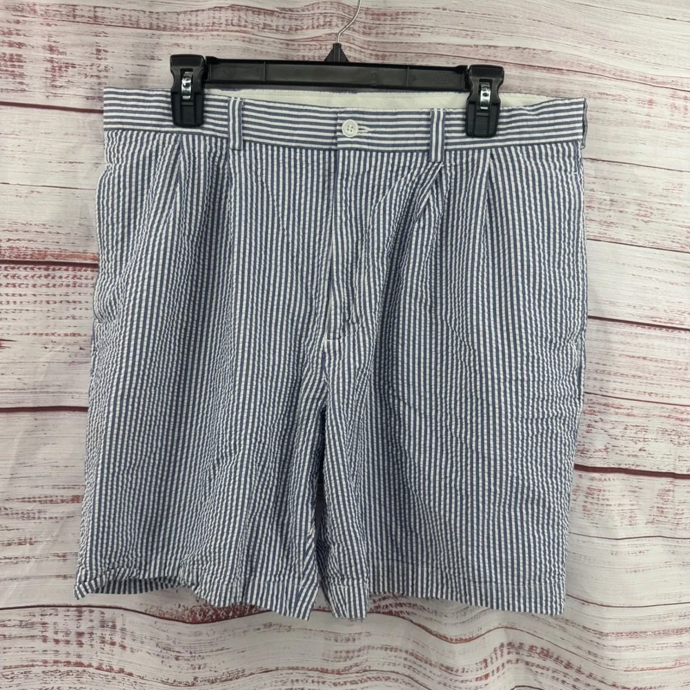 Brooks Brothers Shorts Mens Size 36 Blue White Striped Seersucker Pleated Cotton